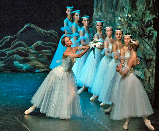 Giselle - Klassisches Ballett - Moldawisches Nationalballett